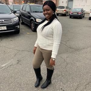 Meet your Posher, Adeola